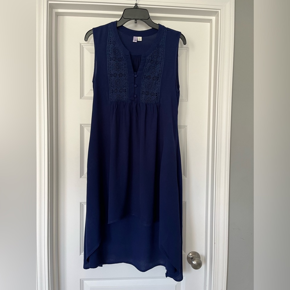 Alta Navy Sleeveless Dress sz Small High Low crochet front buttons